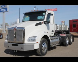 2025 Kenworth T880