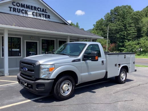 2015 Ford F250 Utility Truck