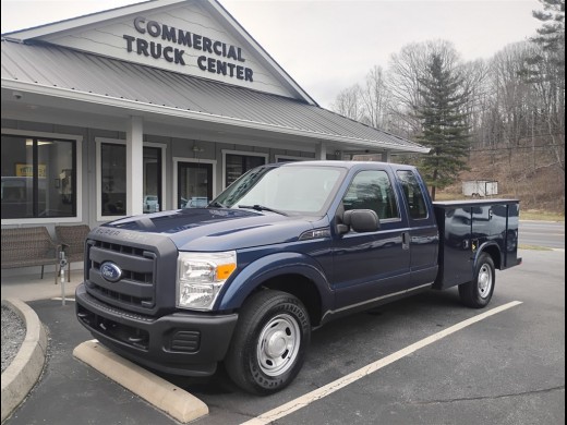 2016 Ford F350 Supercab Utility Truck