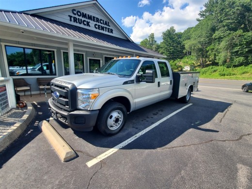 2015 Ford F350 Crew Cab Utility Truck